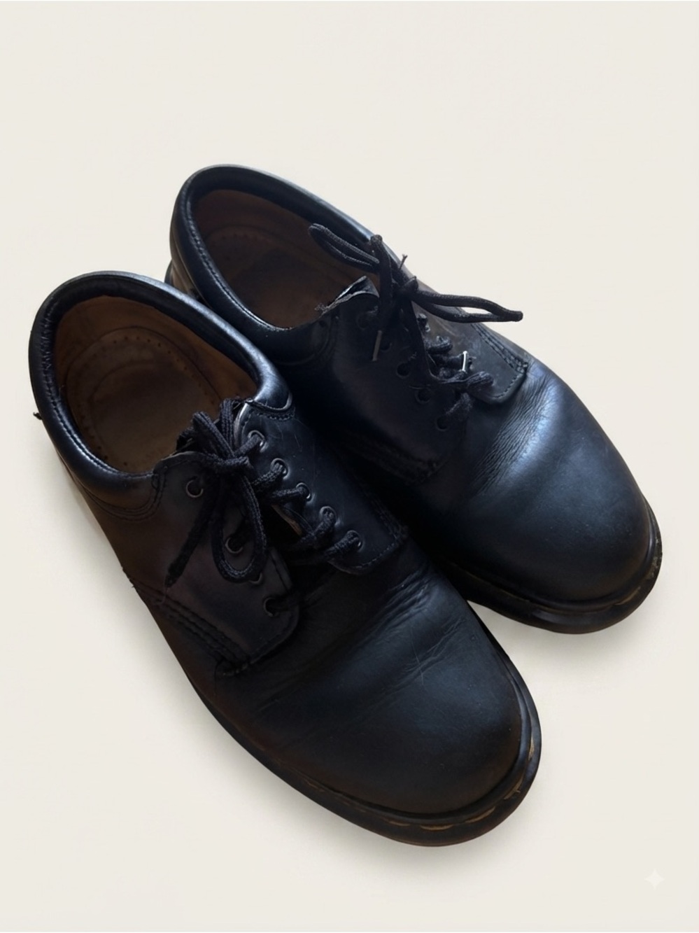 Dr Martens Sz 8 (UK6) Made In England Classic Leather Black Low 5 Eyelets Shoes